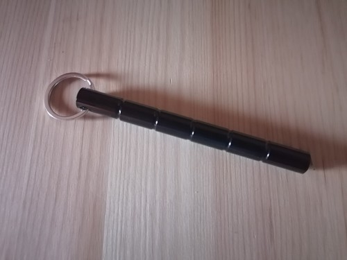 Portachiavi sopravvivenza - -,